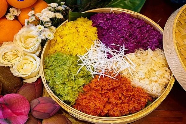 Xôi ngũ sắc- đặc sản Đồng Hỷ